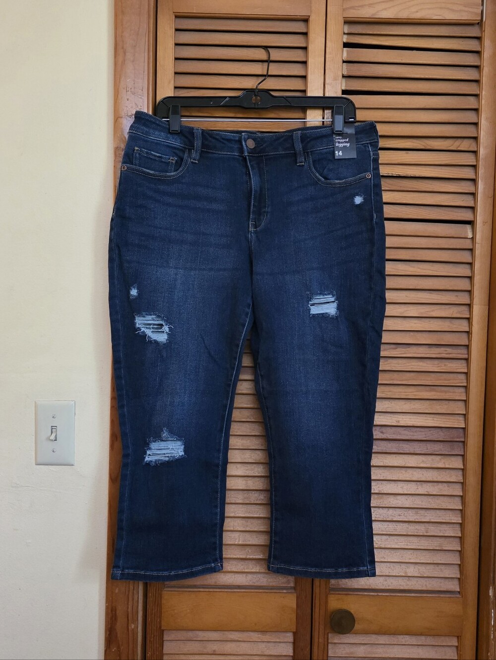 NWT New York and Company Soho Jeans Curvy Cropped Legging Size 14
